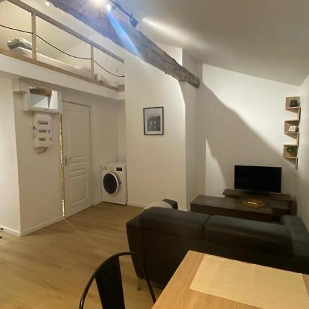 Apartament La Chrysalide La Crau Zewnętrze zdjęcie